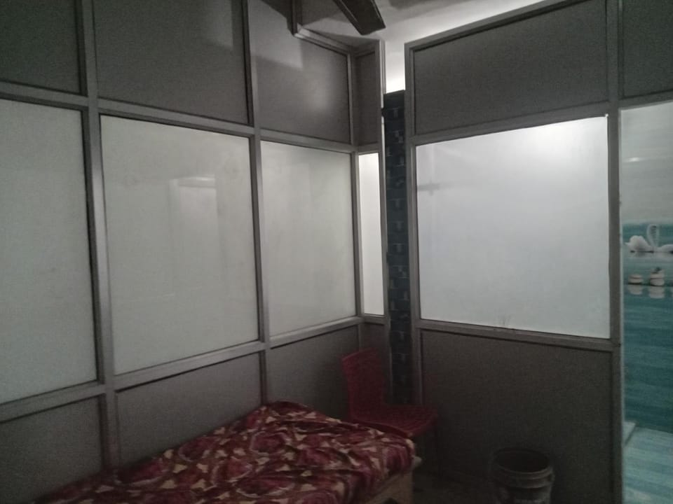 Shree krishna guest house Vacation rental in Uttar Pradesh