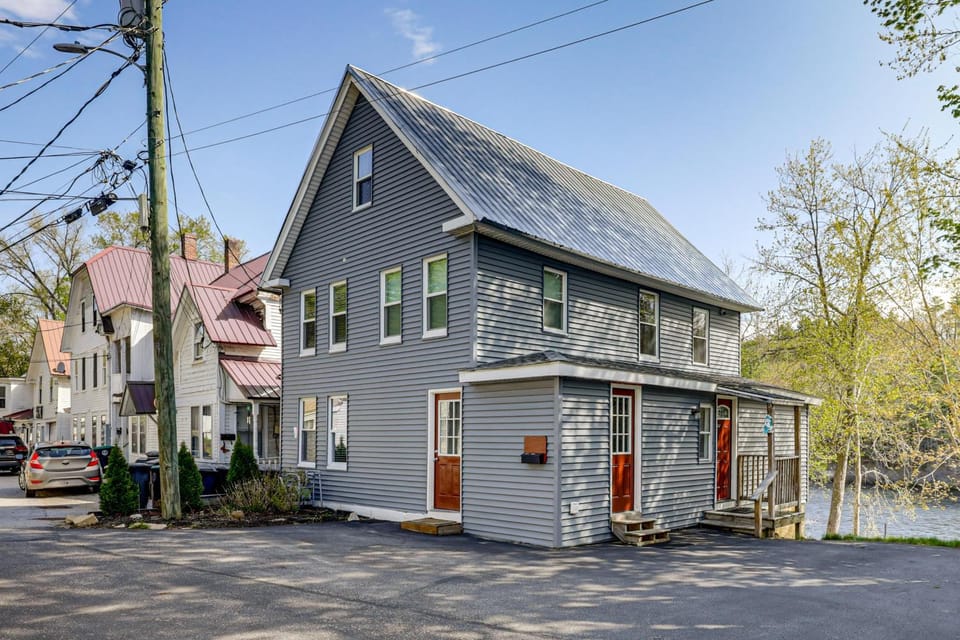 Riverside Franklin Townhome: 2 Private Balconies! House in Franklin