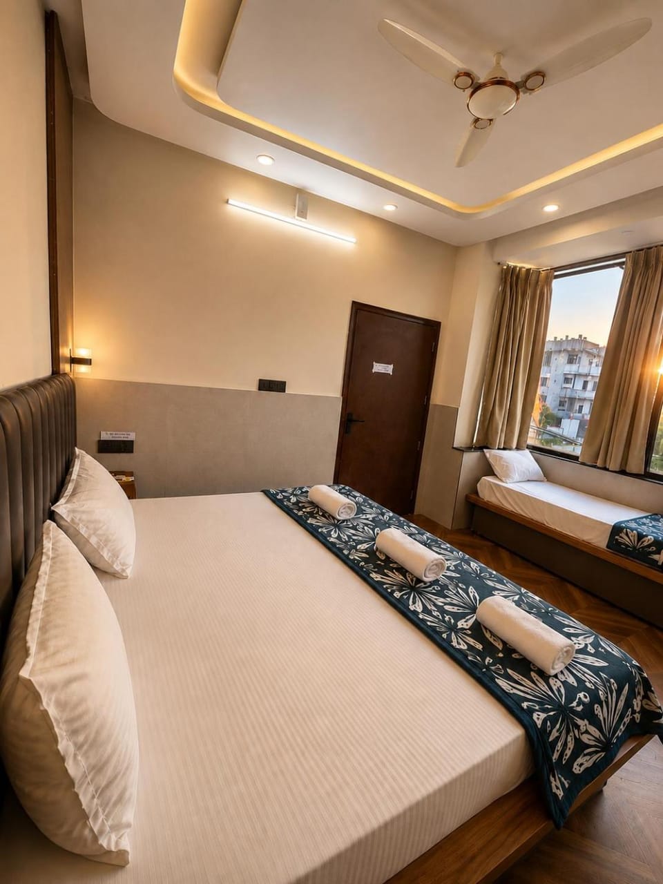 Bedroom, air conditioner