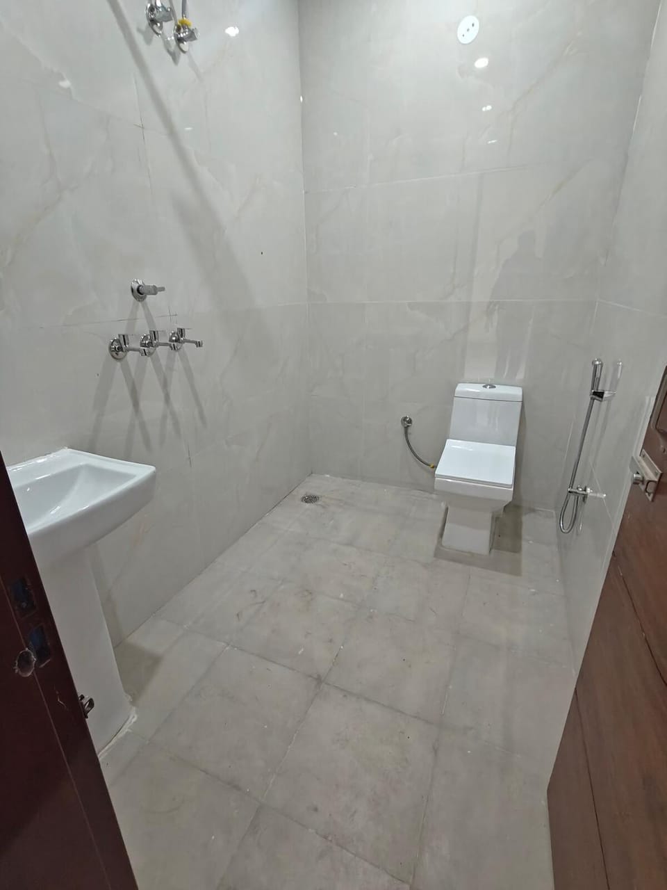 2BHK on International Airport Road Apartment in Punjab, India