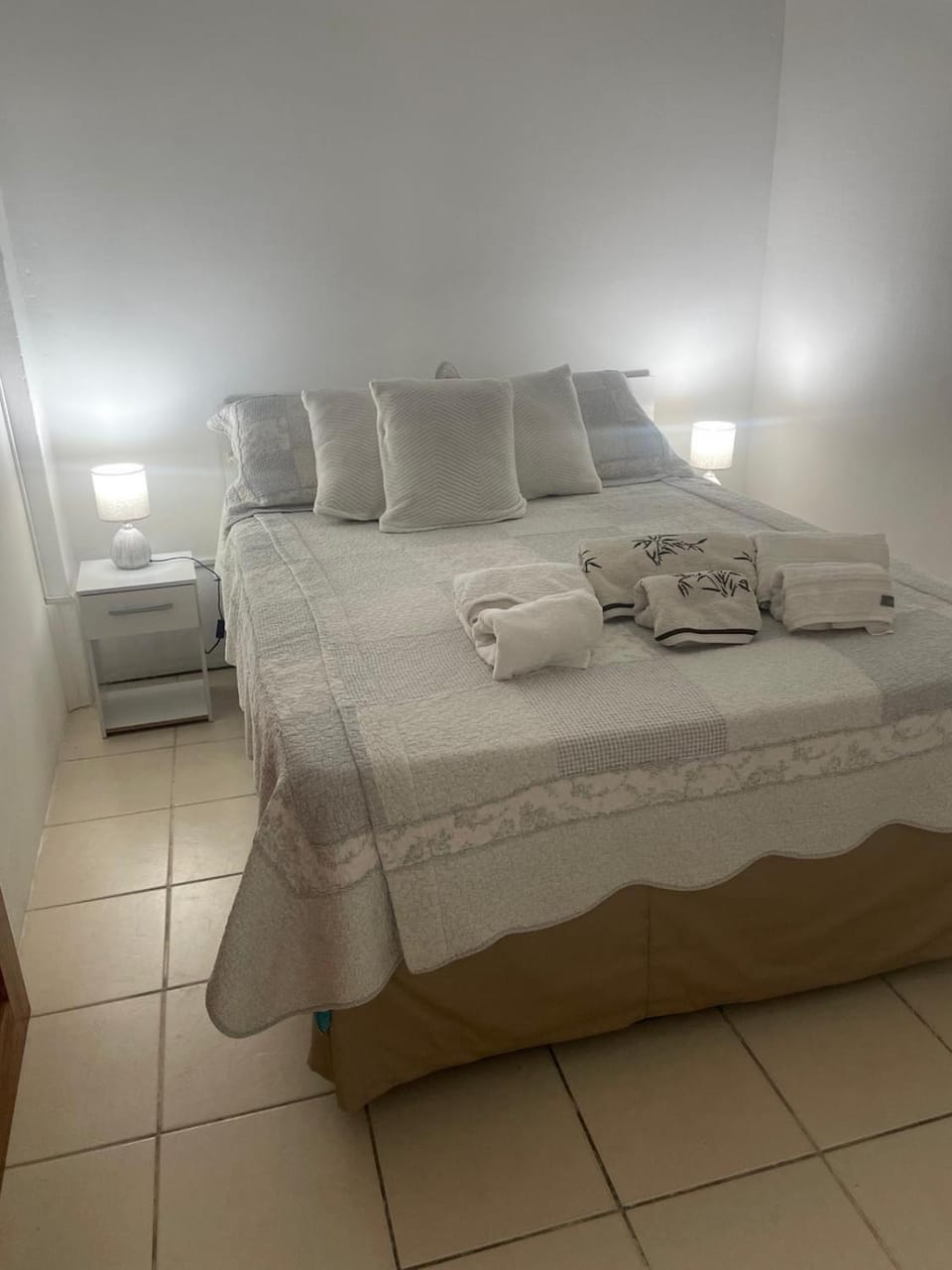 Apartamento Luminoso en el Centro de Paysandú Apartment in Entre Ríos Province, Argentina