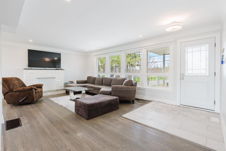 Beautiful Single Family Home in Ottawa Apartment in Ottawa