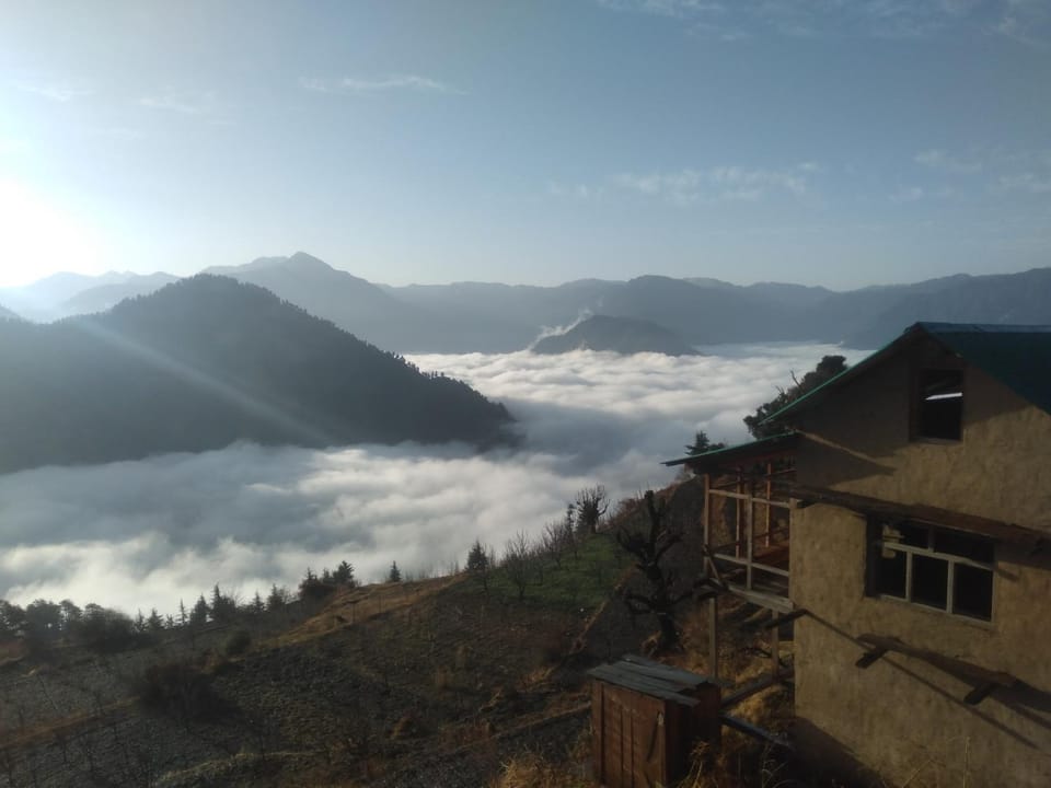 360 view place homestay Vacation rental in Himachal Pradesh