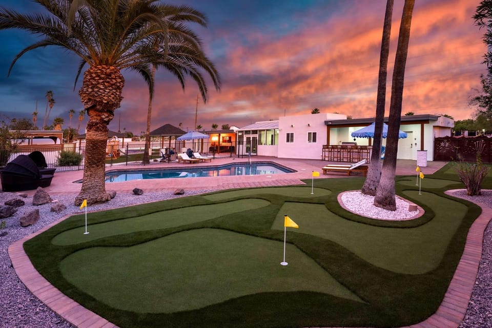 Sonoran Grove Epic Yard with Two Pickleball Courts House in Paradise Valley