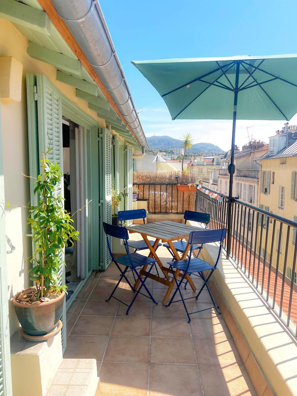Balcony/Terrace, Dining area