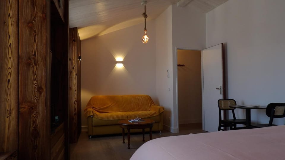 Chambre d'hôtes LA BOIRE Bed and Breakfast in Nouvelle-Aquitaine