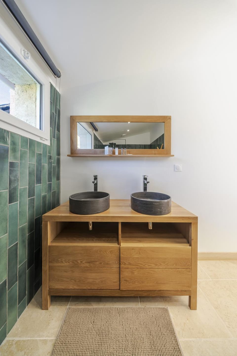 Le Cabanon Secret by Le Mas Aurel de Provence Love hotel in French Riviera