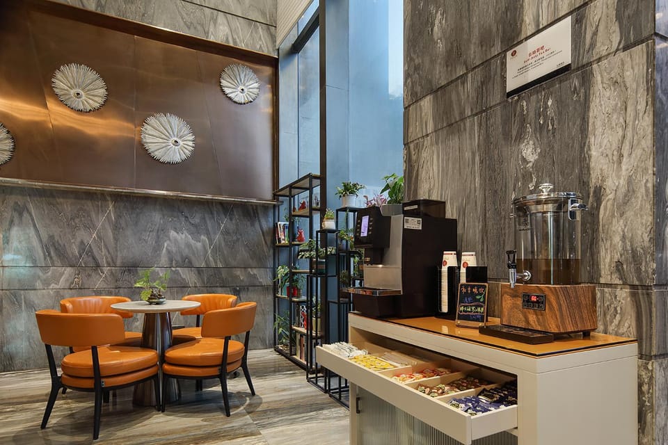 Coffee/tea facilities, Lobby or reception