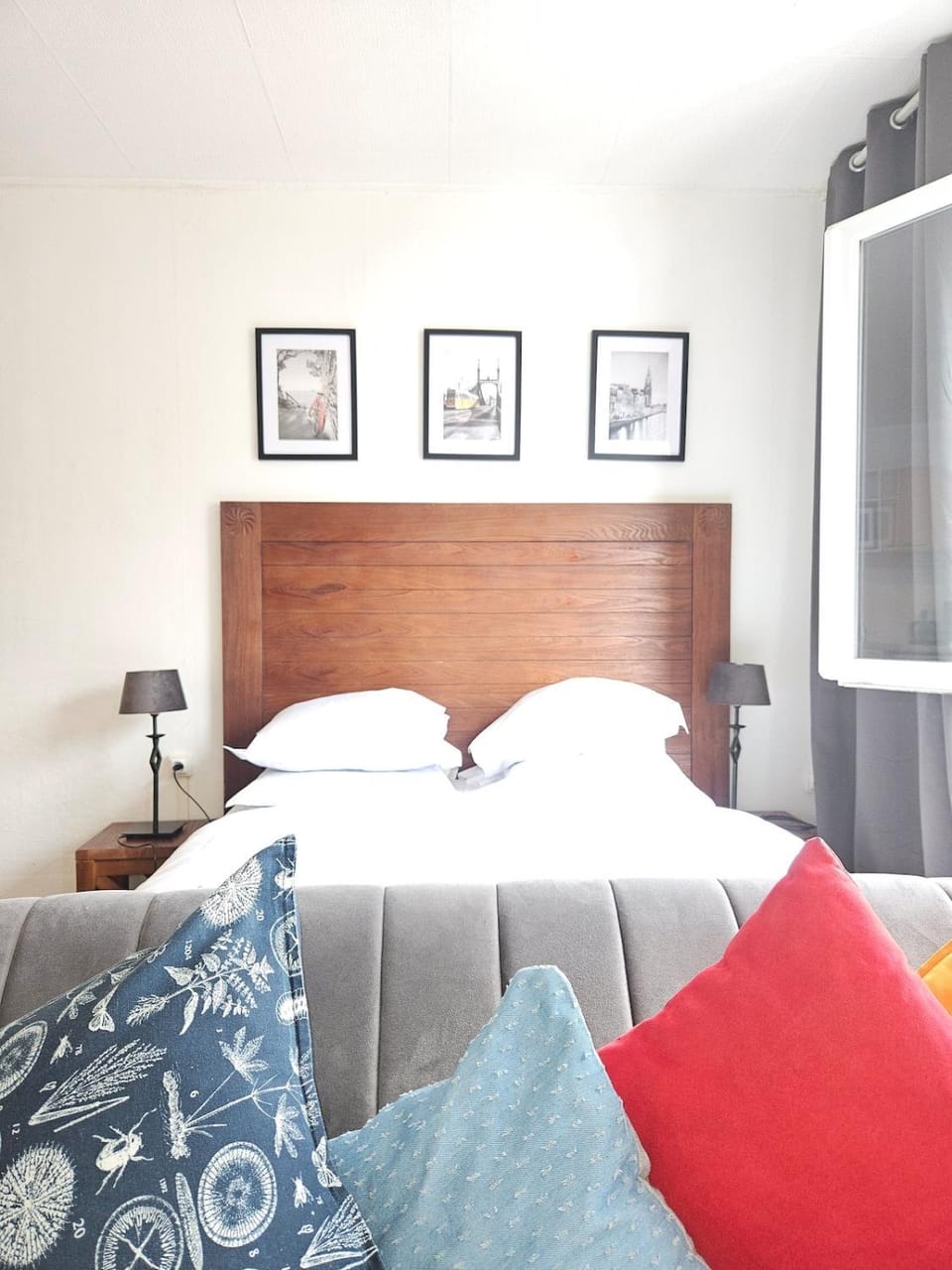 Property building, Bed, Photo of the whole room, Bedroom