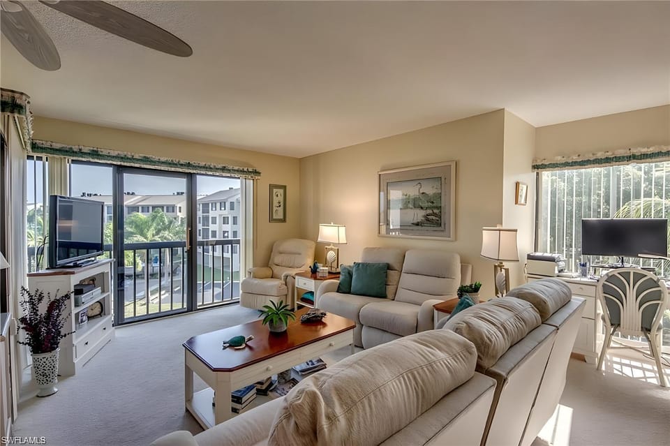 Santa Maria Resort - 2BR Condo - Sleeps 6 House in Estero Island