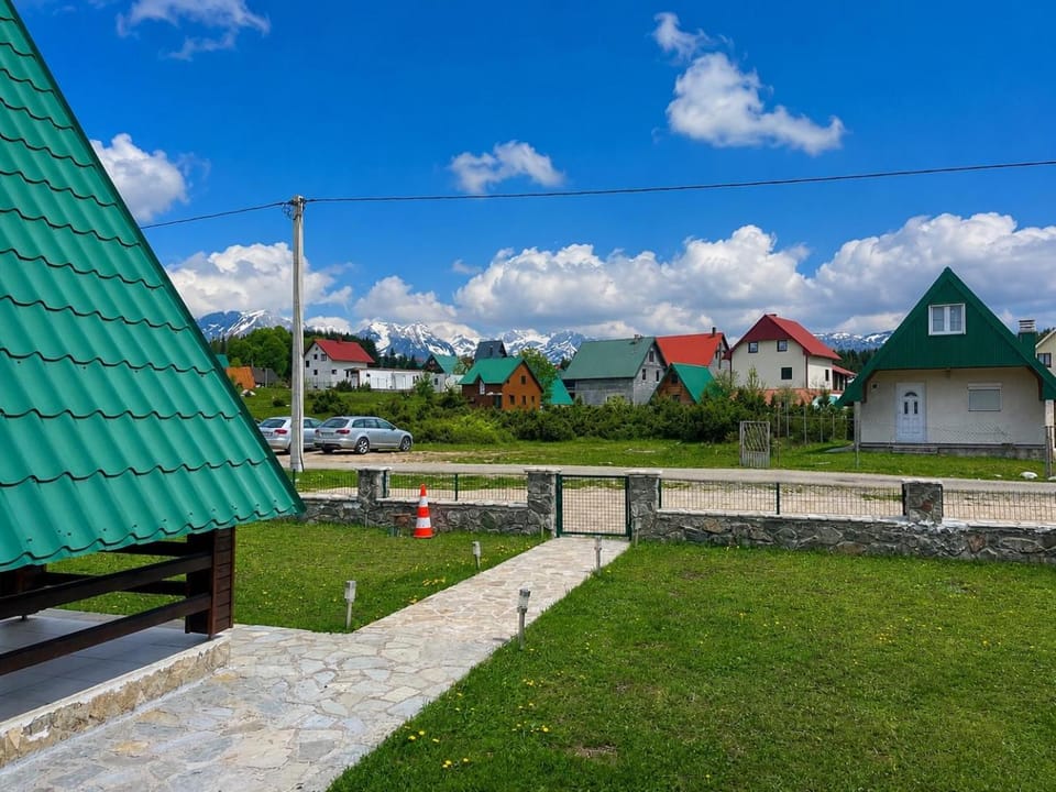 Property building, Natural landscape