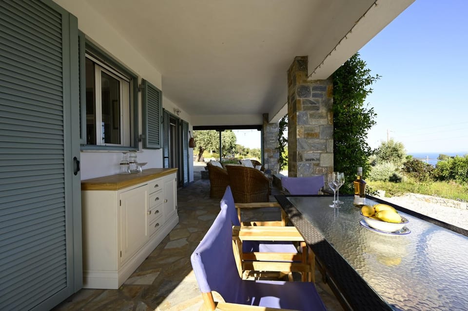 Agrielia House House in Sporades, Greece