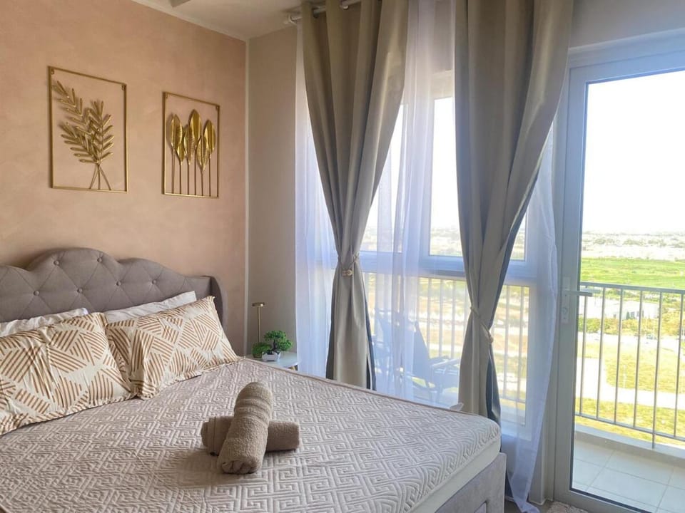 14th Flr Balcony Unit of La Cassia Residences in Maple Grove Apartment hotel in Calabarzon