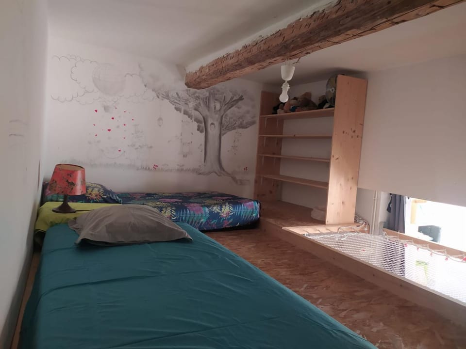Appartement spacieux dans centre historique Apartment in Carpentras