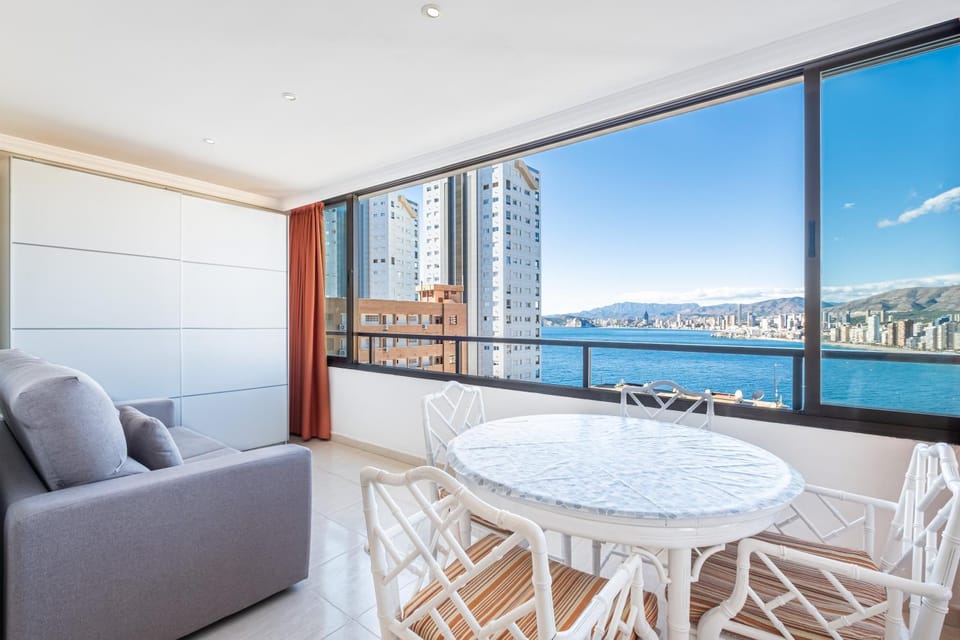 Living room, Dining area, Sea view