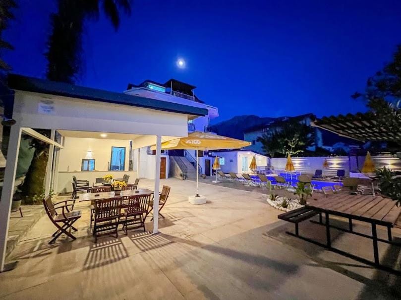 Paddys Apartments Ovacık Apartment in Ölüdeniz