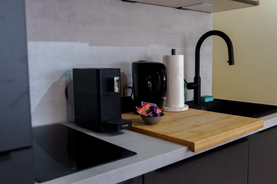 Coffee/tea facilities, kitchen