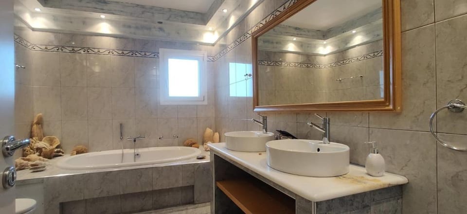 Villa Santa Mavra Villa in Naxos, Naxos and Lesser Cyclades, Greece