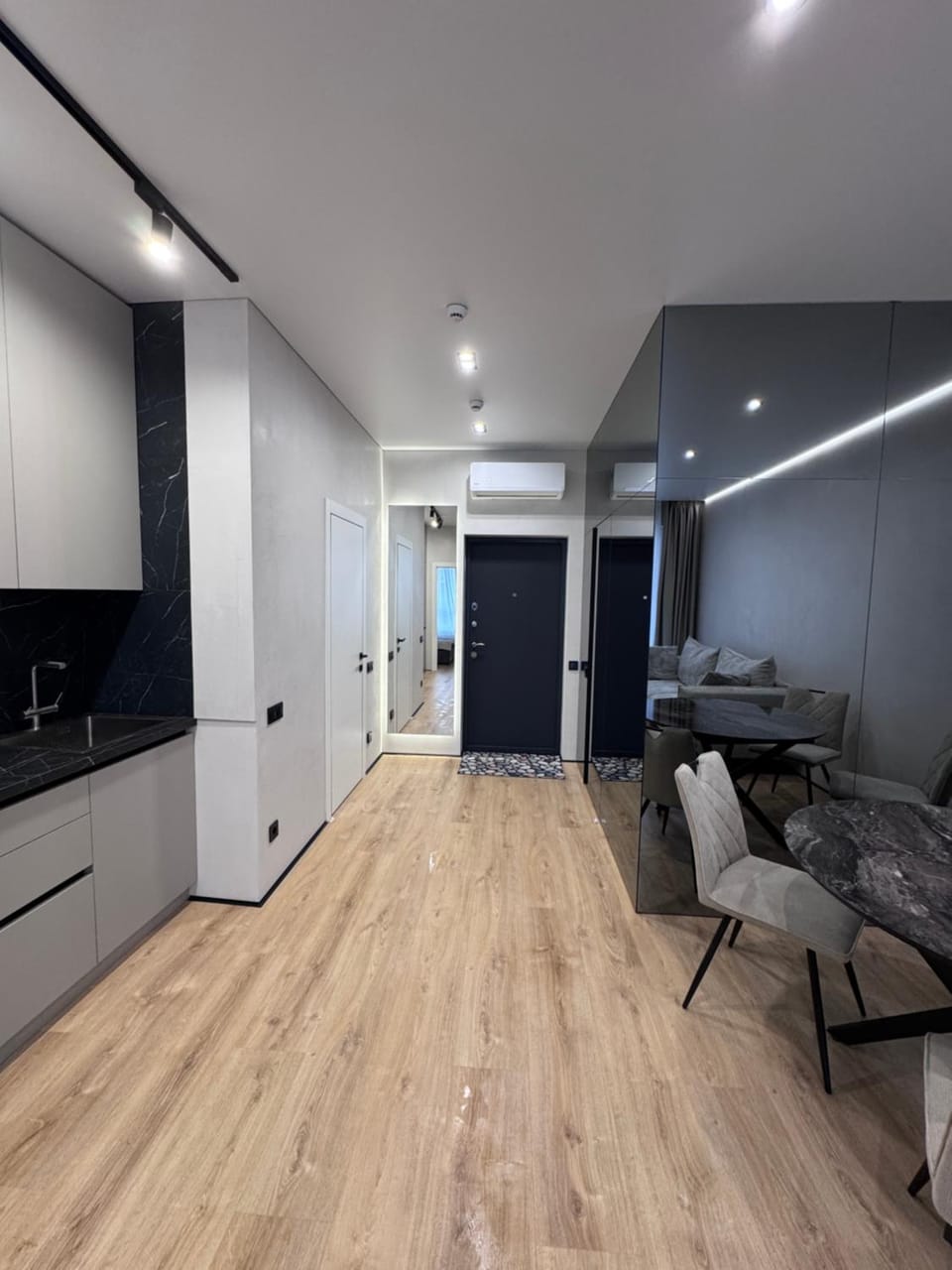 Sky Terrace Odesa Apartmens 4-247 Apartment in Odessa