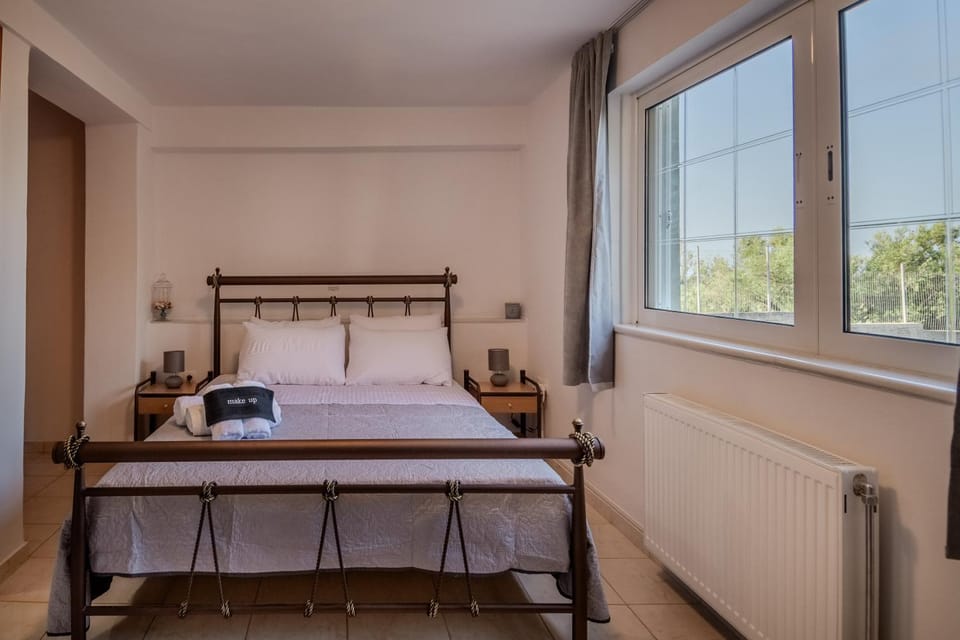 ELION - Ionian Olive House - Sea View House in Peloponnese, Western Greece and the Ionian