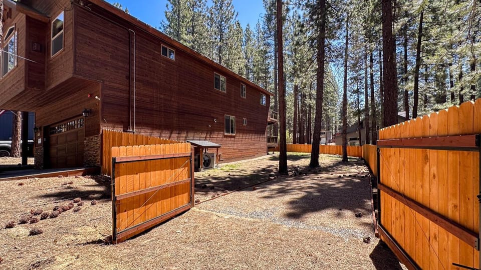 Property building, Day, Natural landscape