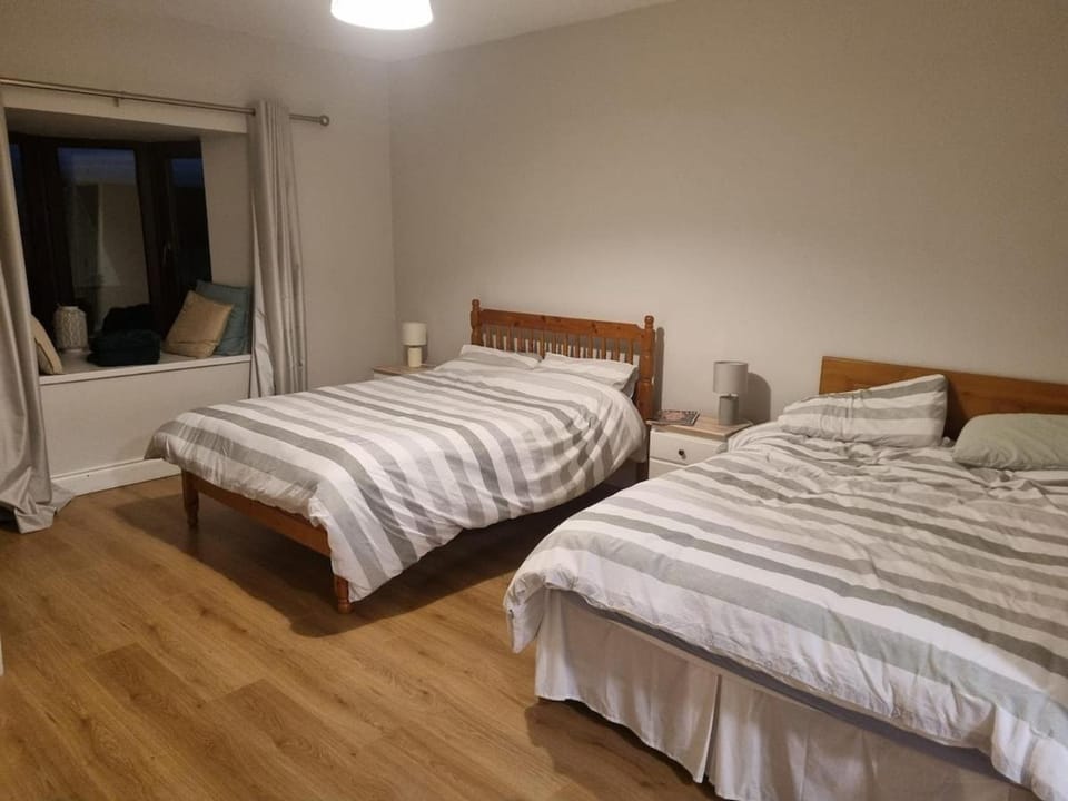 Large Holiday Apartment Enniscrone Apartment in County Sligo
