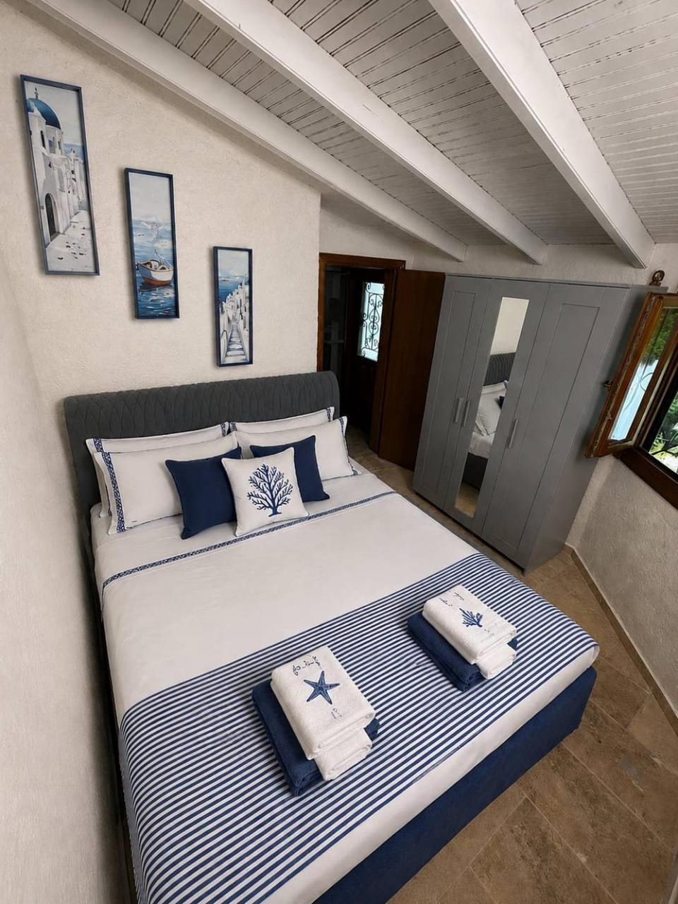 Sani Thalassa- Private Pool & 2Min Walk to the Sandy Beach House in Halkidiki
