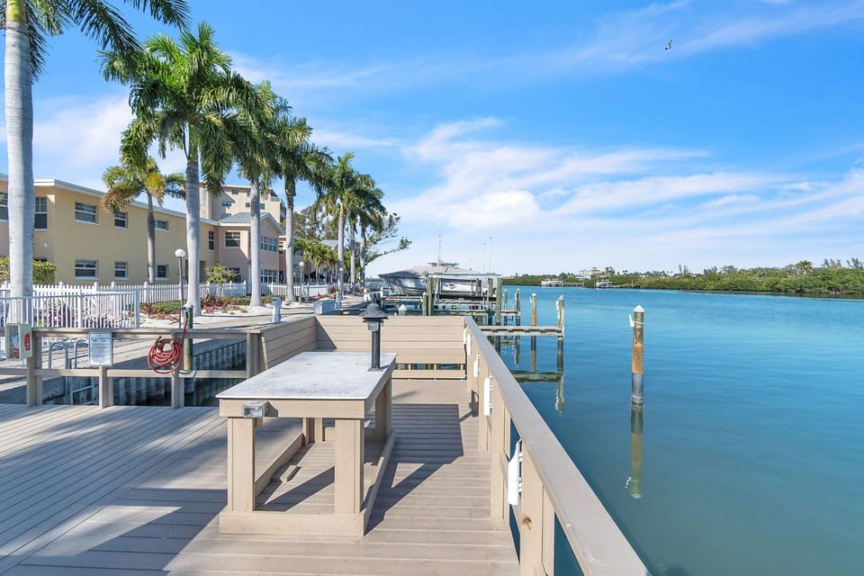 Barefoot Beach Resort A105 House in Indian Shores