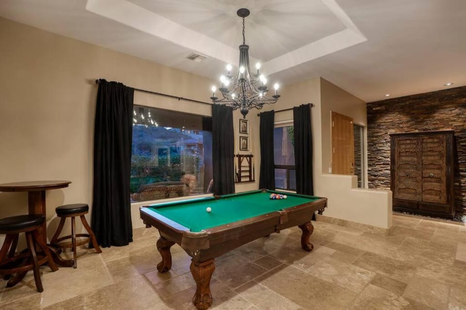 The Refuge Secluded Getaway Pool & Spa House in Fountain Hills