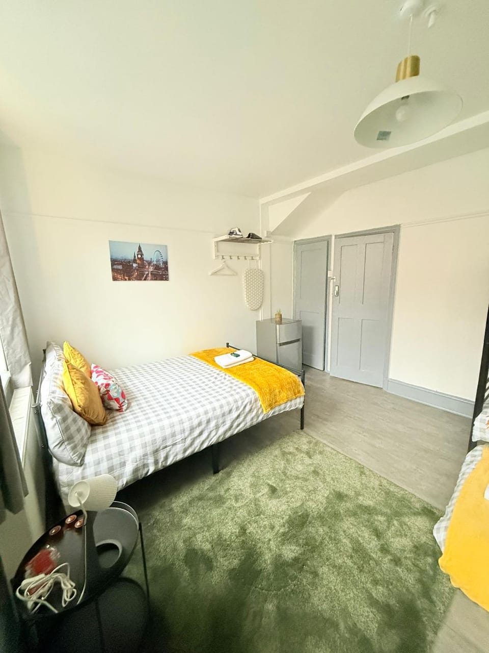 Tower Bridge Guest Rooms-76 Bed and Breakfast in London Borough of Southwark
