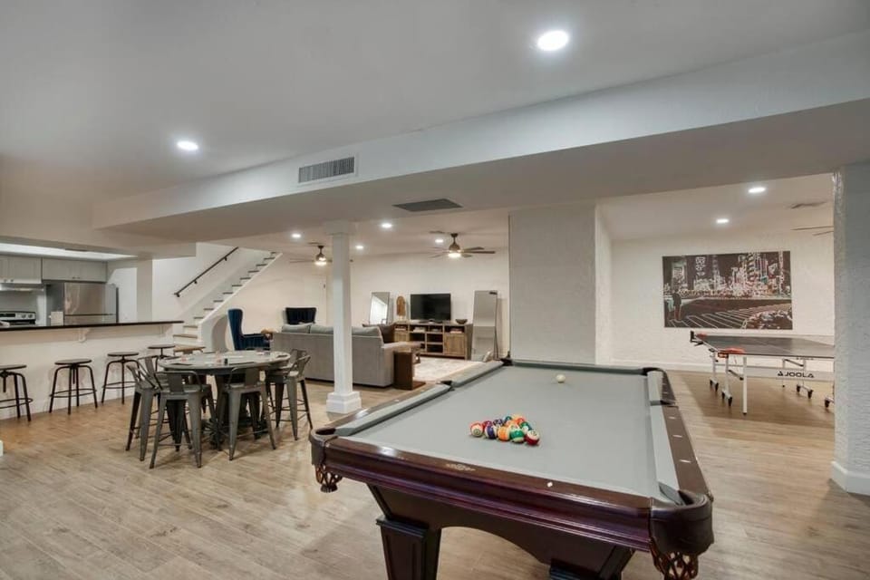 Scenic Four Peaks Vistas Private Pool & Hot Tub House in Fountain Hills