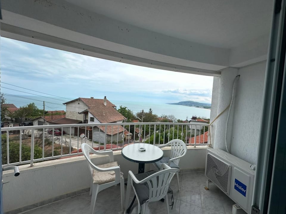 Shower, Bathroom, Balcony/Terrace