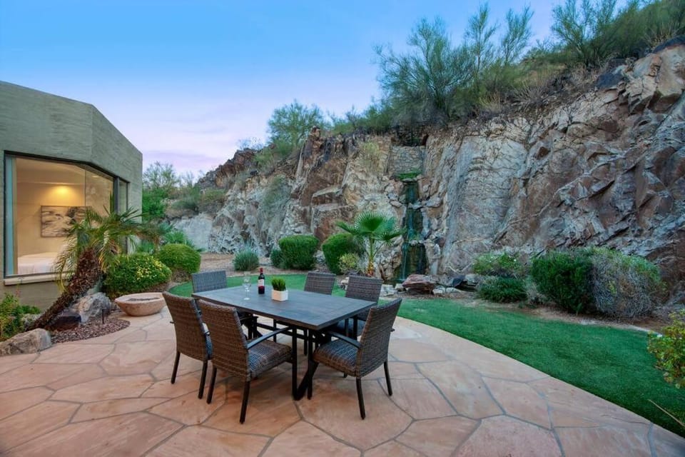 Endless Patio Views Skyline Serenity Game Room House in Paradise Valley