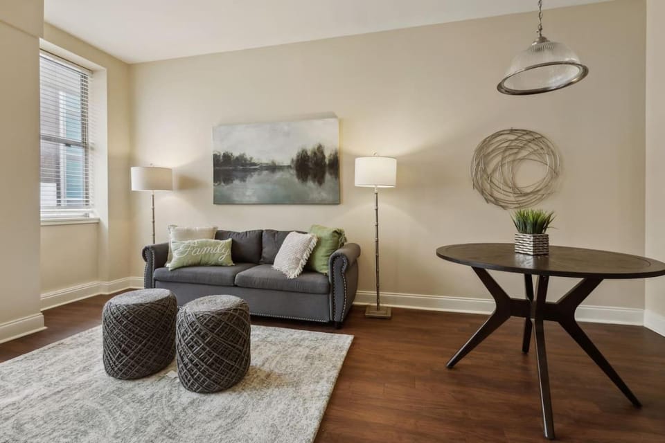 Suite Zen Central NOLA Stay Near French Qtr Apartment in French Quarter