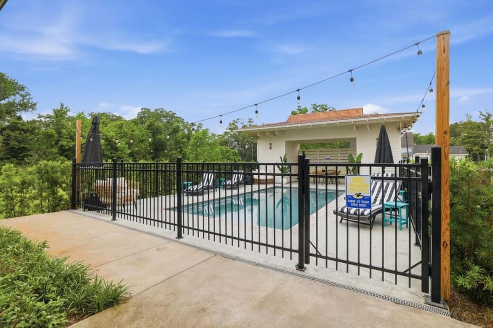 Pool view