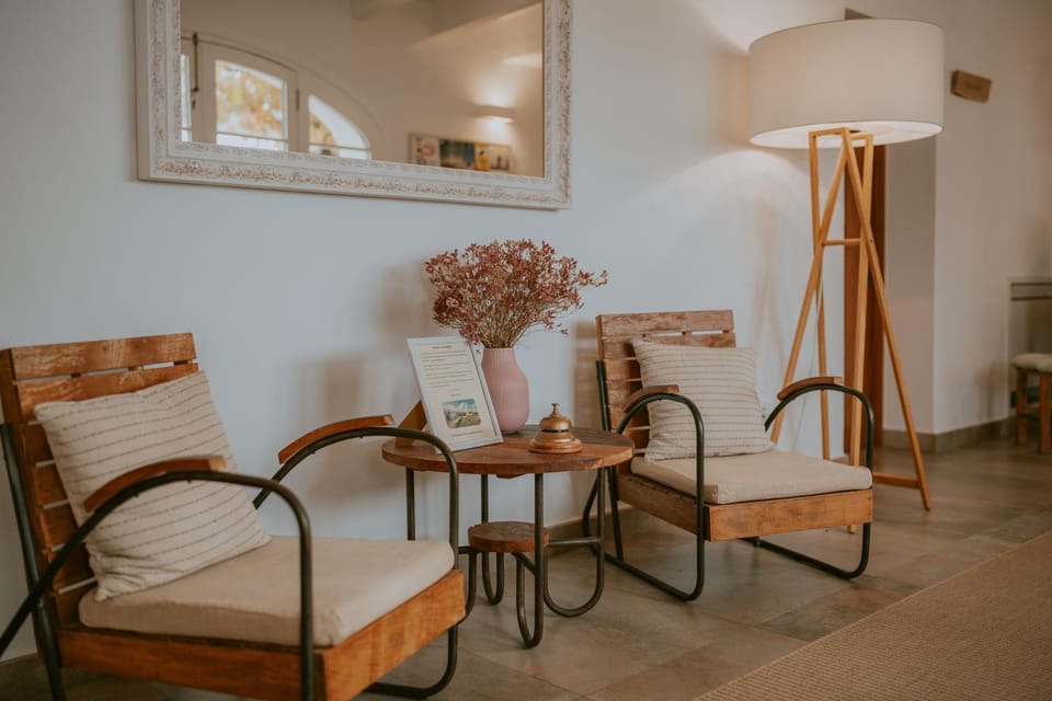 Seating area