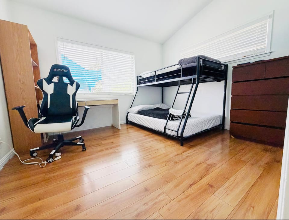 1号房宠物友好安静干净 Vacation rental in Hacienda Heights