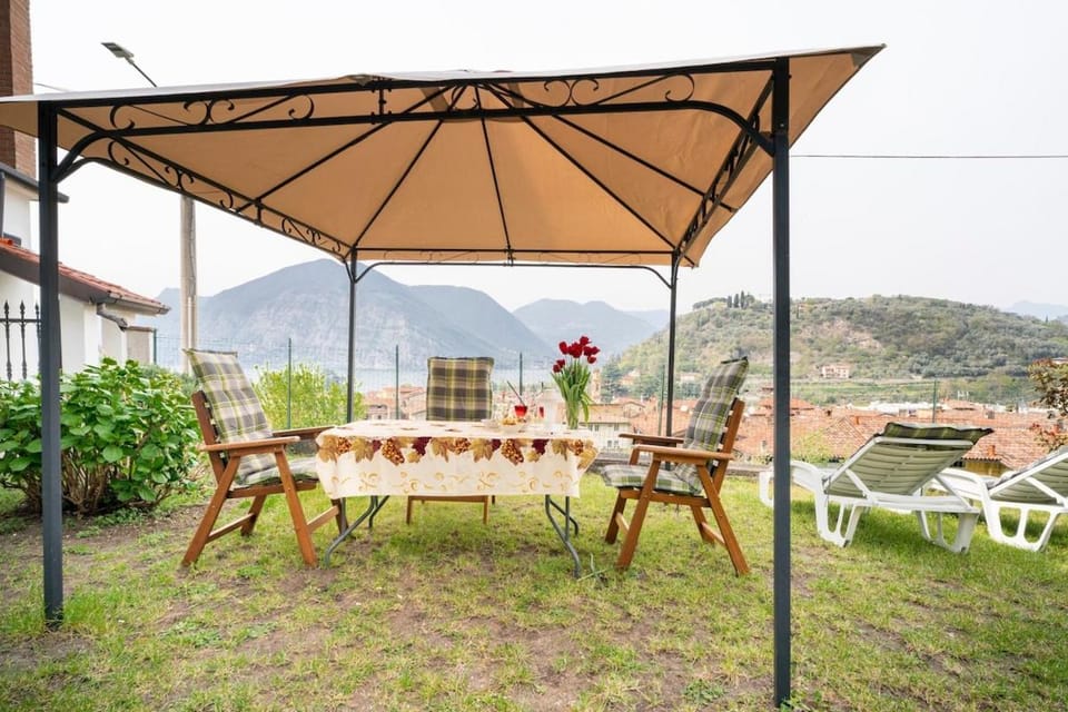 Appartamento miralago Apartment in Province of Brescia