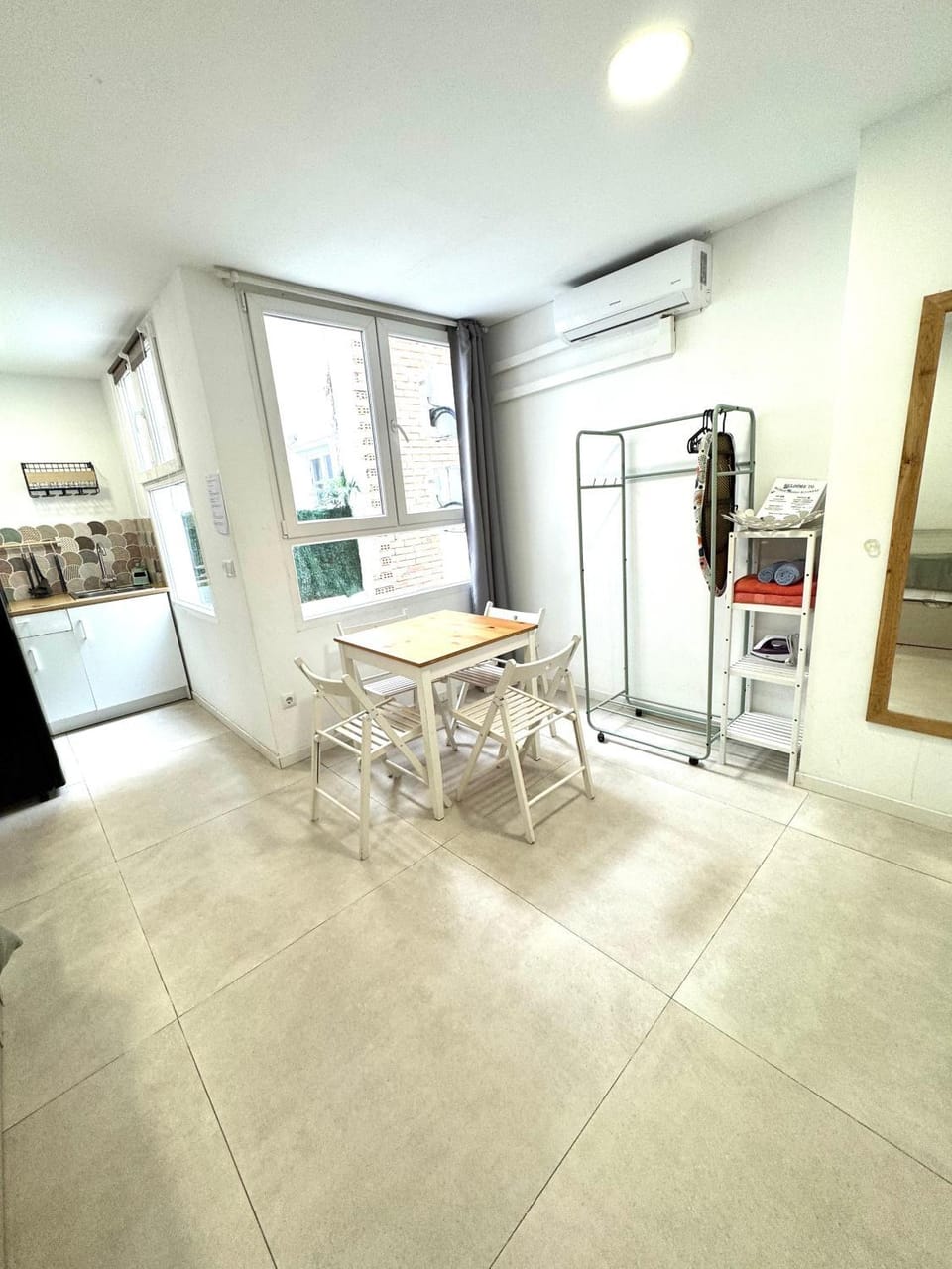 Dining area, air conditioner