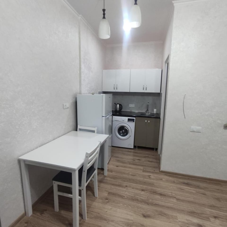 Dom2 Apartment in Tbilisi, Georgia
