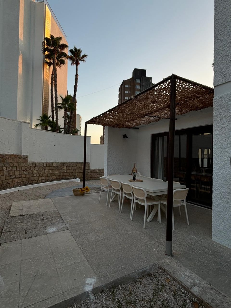 Property building, Patio, Off site, Day, Summer, Garden, Balcony/Terrace, Sunset