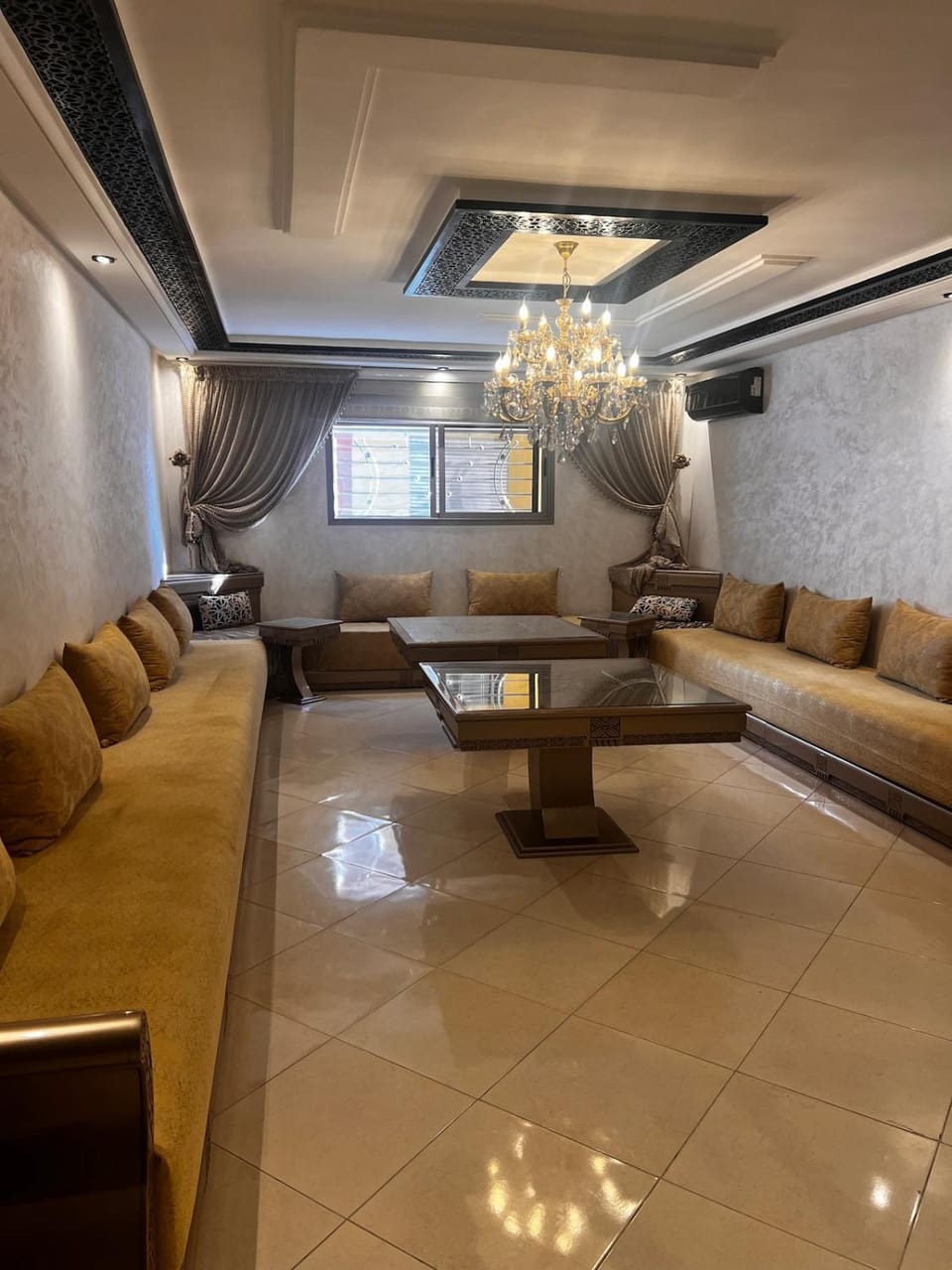 Sanaa Apartment in Meknes