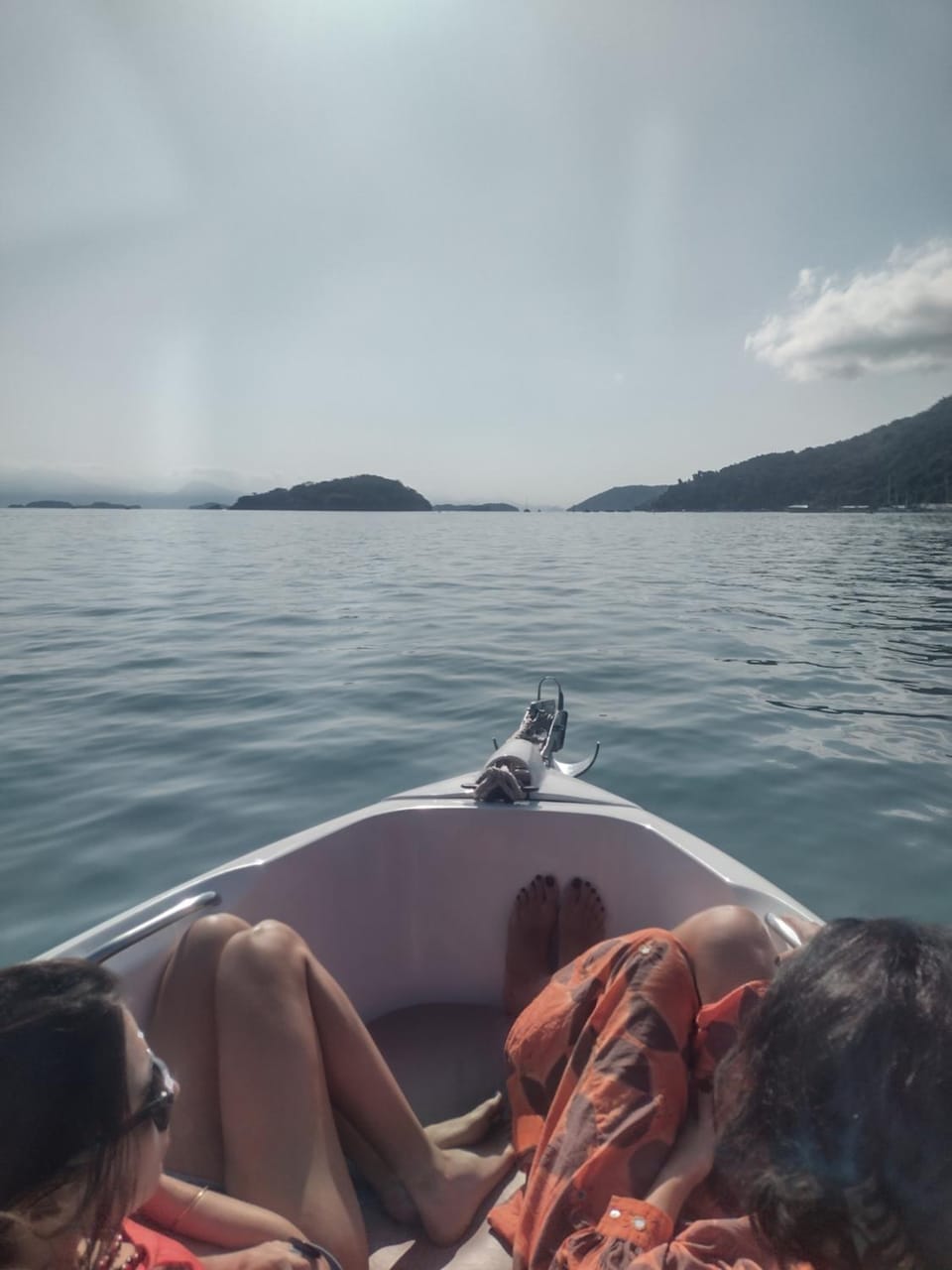 Lancha melodia paraty Docked boat in Paraty
