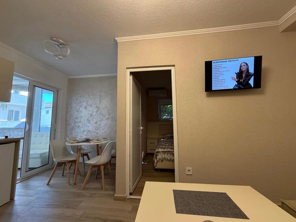 Maki lux 1 Apartment in Ulcinj