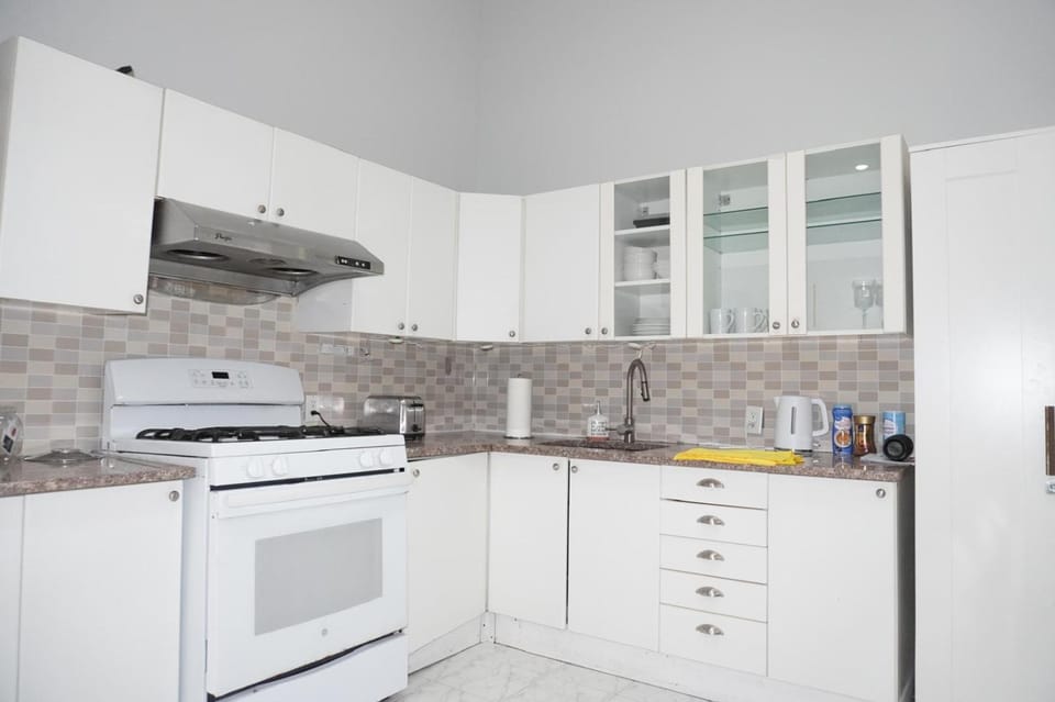 New York view 37 Bed and Breakfast in North Bergen