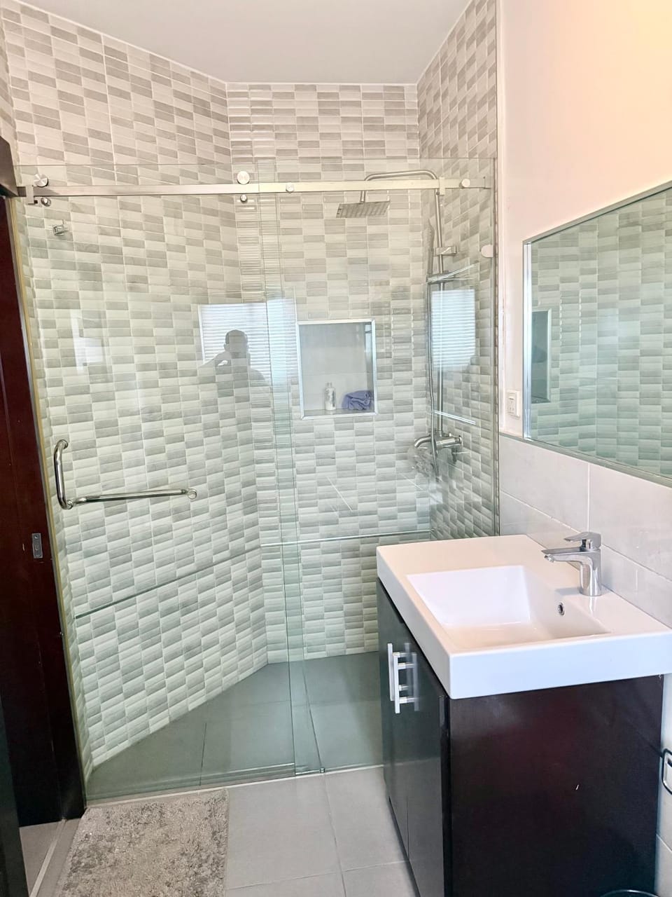 The ozone resident Apartment in Lagos