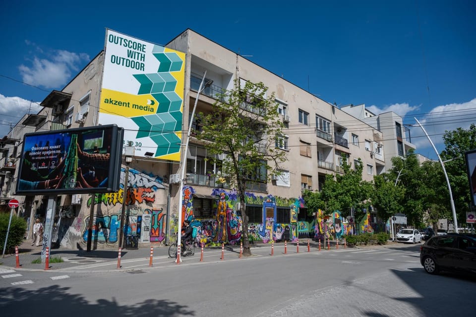 Property building, Street view