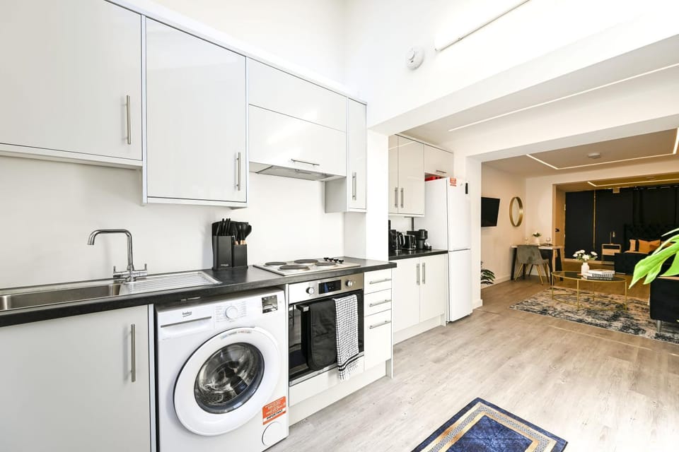 Sleeps 4 Central London With Dryer Apartment in London Borough of Islington