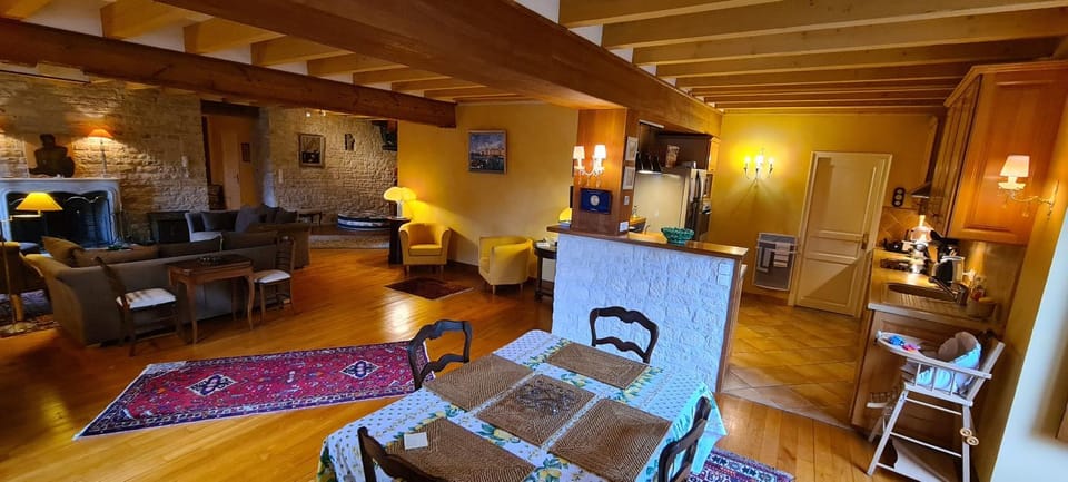 Le Moulin de Mansle House in Nouvelle-Aquitaine