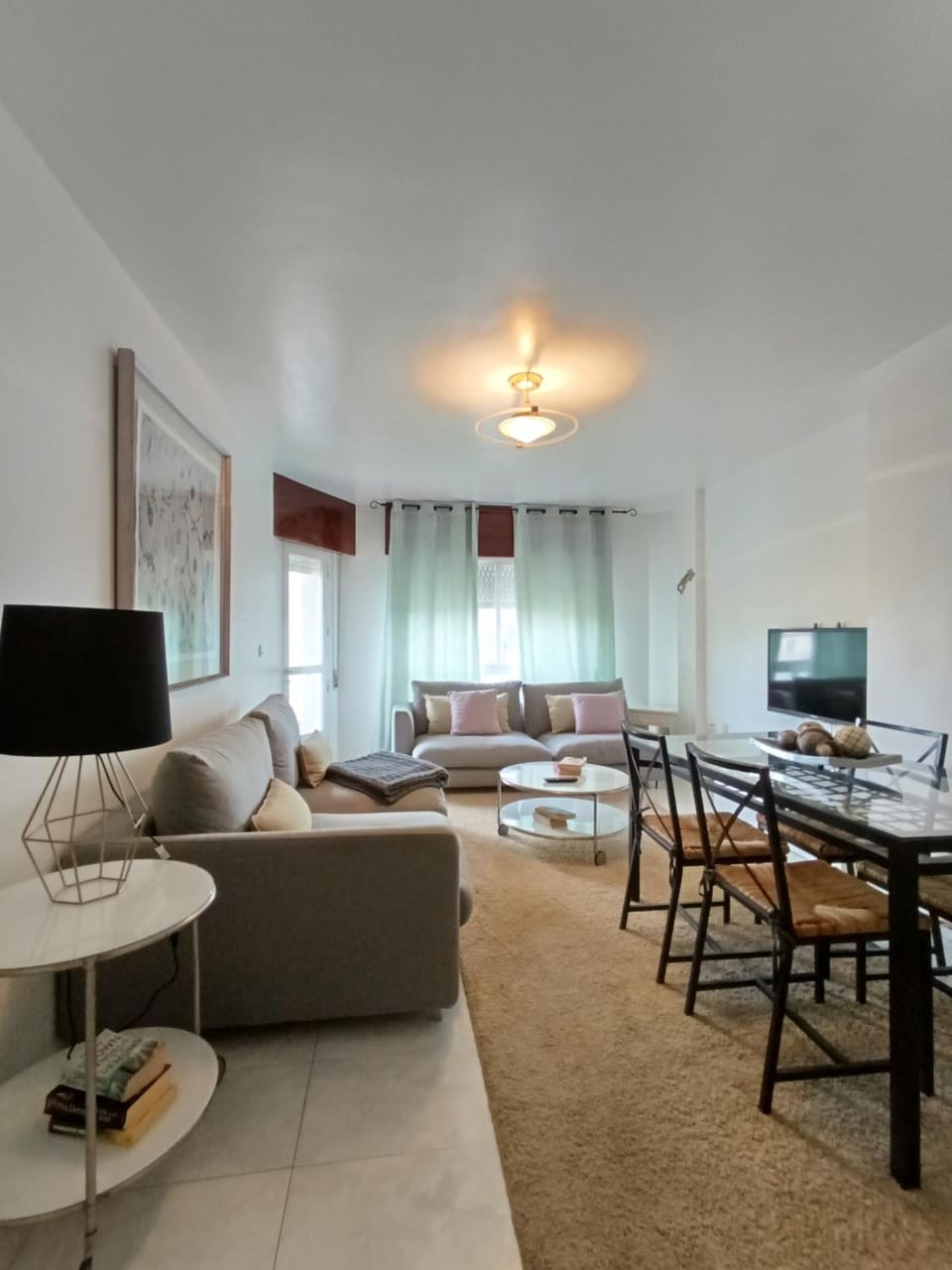 Communal lounge/ TV room, Living room, Dining area